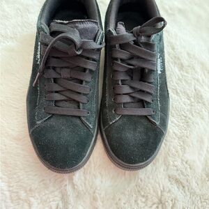 PUMA Suede Classic Black Sneakers - Women’s Size 5.5